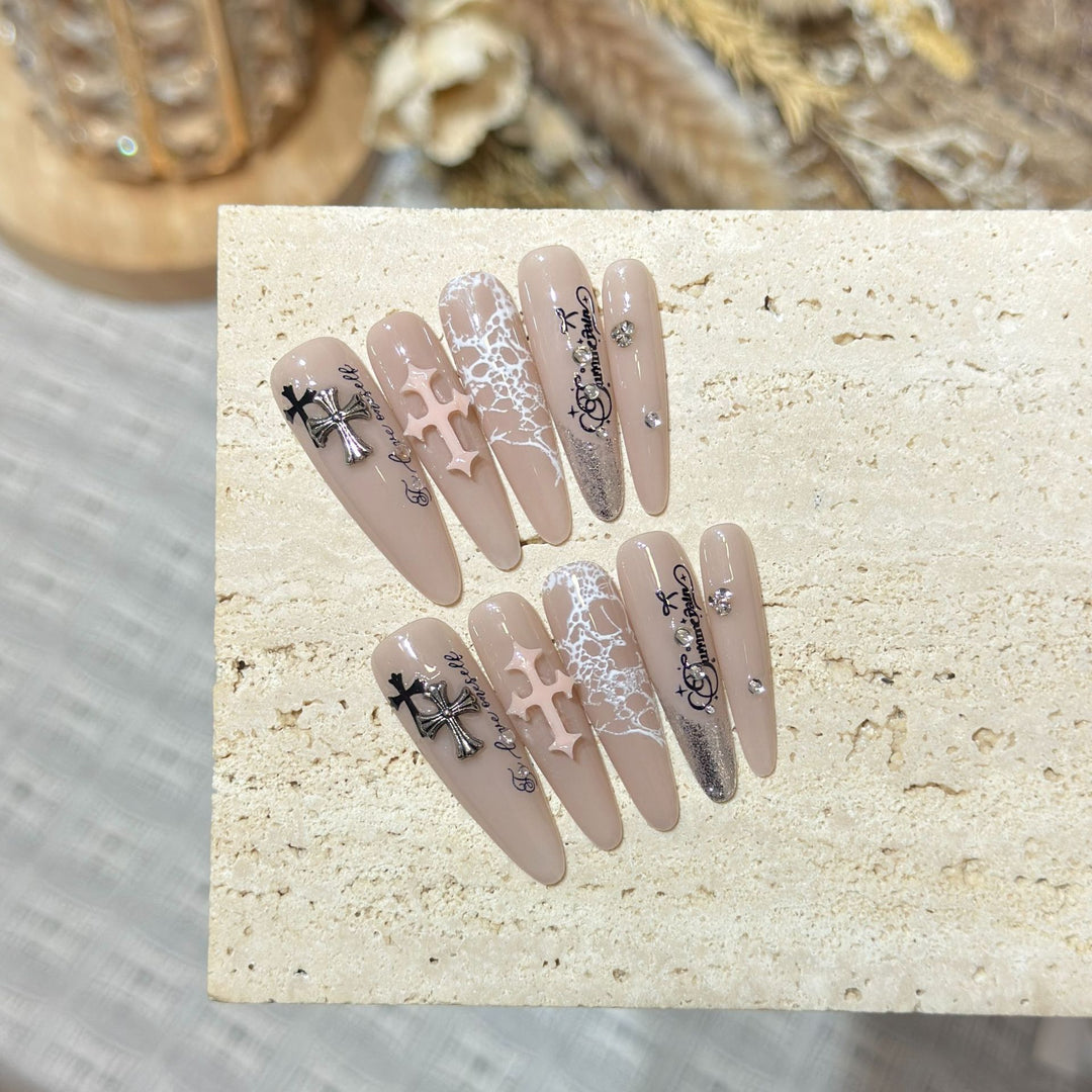 Luxury Gothic Press-On Nail Art Set Kalsten