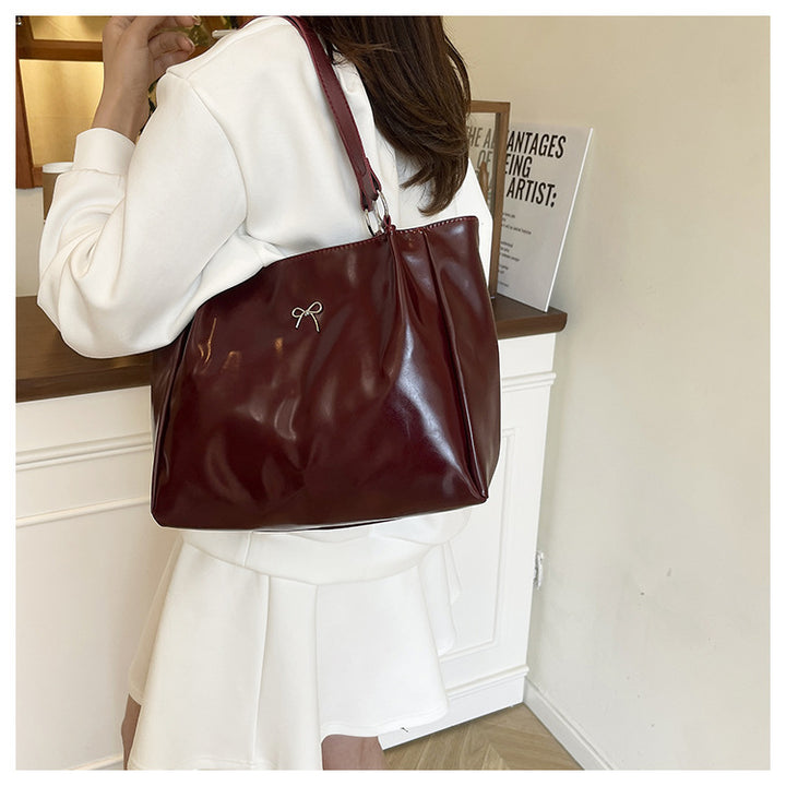 Elegant Glossy Hobo Handbag Kalsten