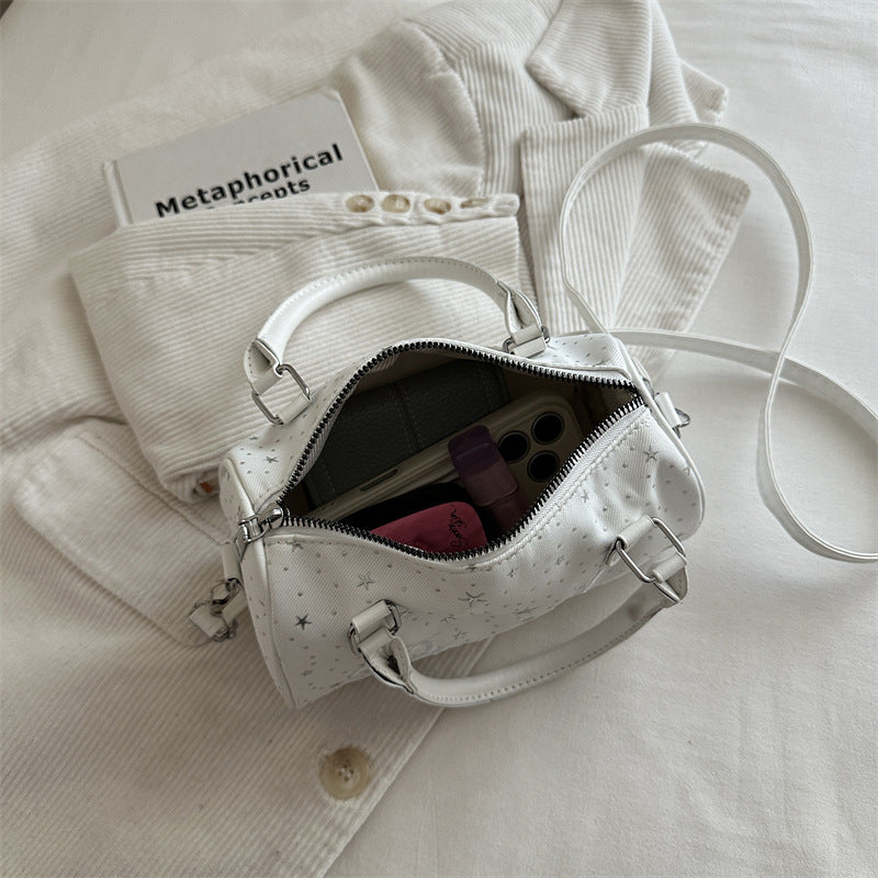 Stylish Star-Embellished Handheld Bag