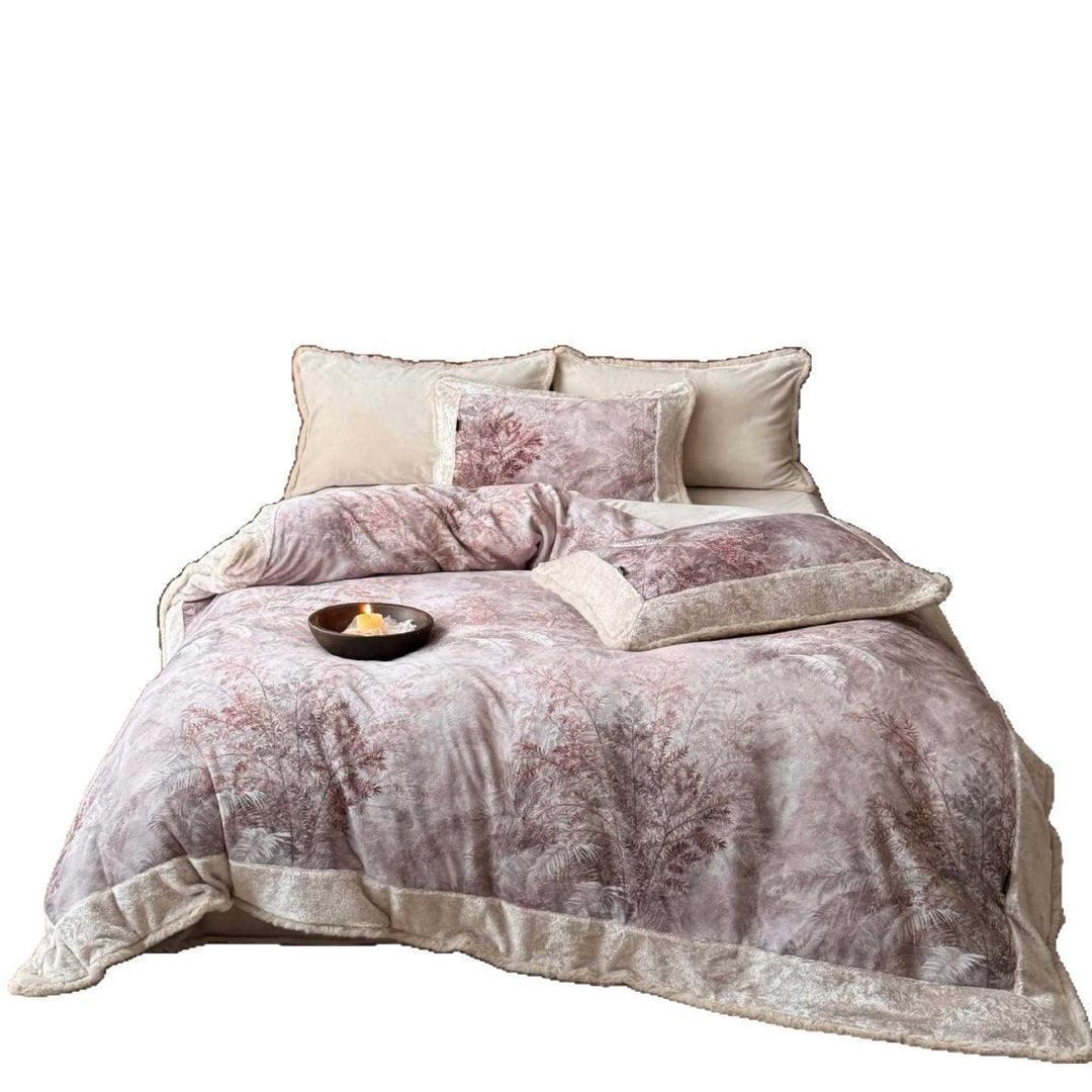 Luxurious velvety bedding set with teddy fleece and floral motif