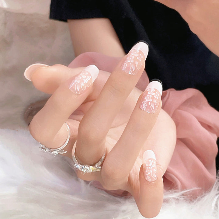 Elegant Floral Press-On Nail Design