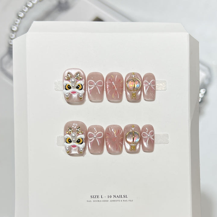 Premium Press-On Nail Art Set with Elegant Heart & Leaf Design Kalsten