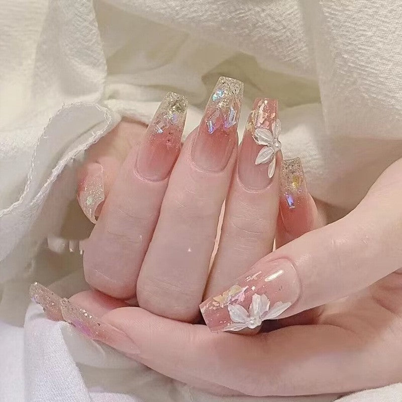 Trendy moon and star design artificial nails Kalsten