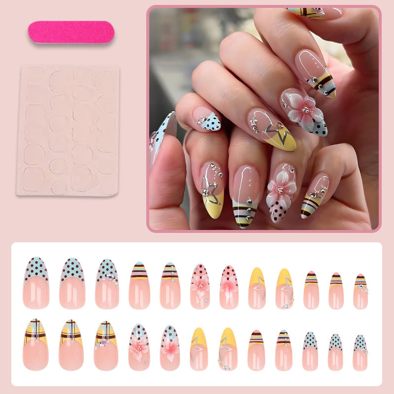 Creative nail art set with floral and geometric designs Kalsten