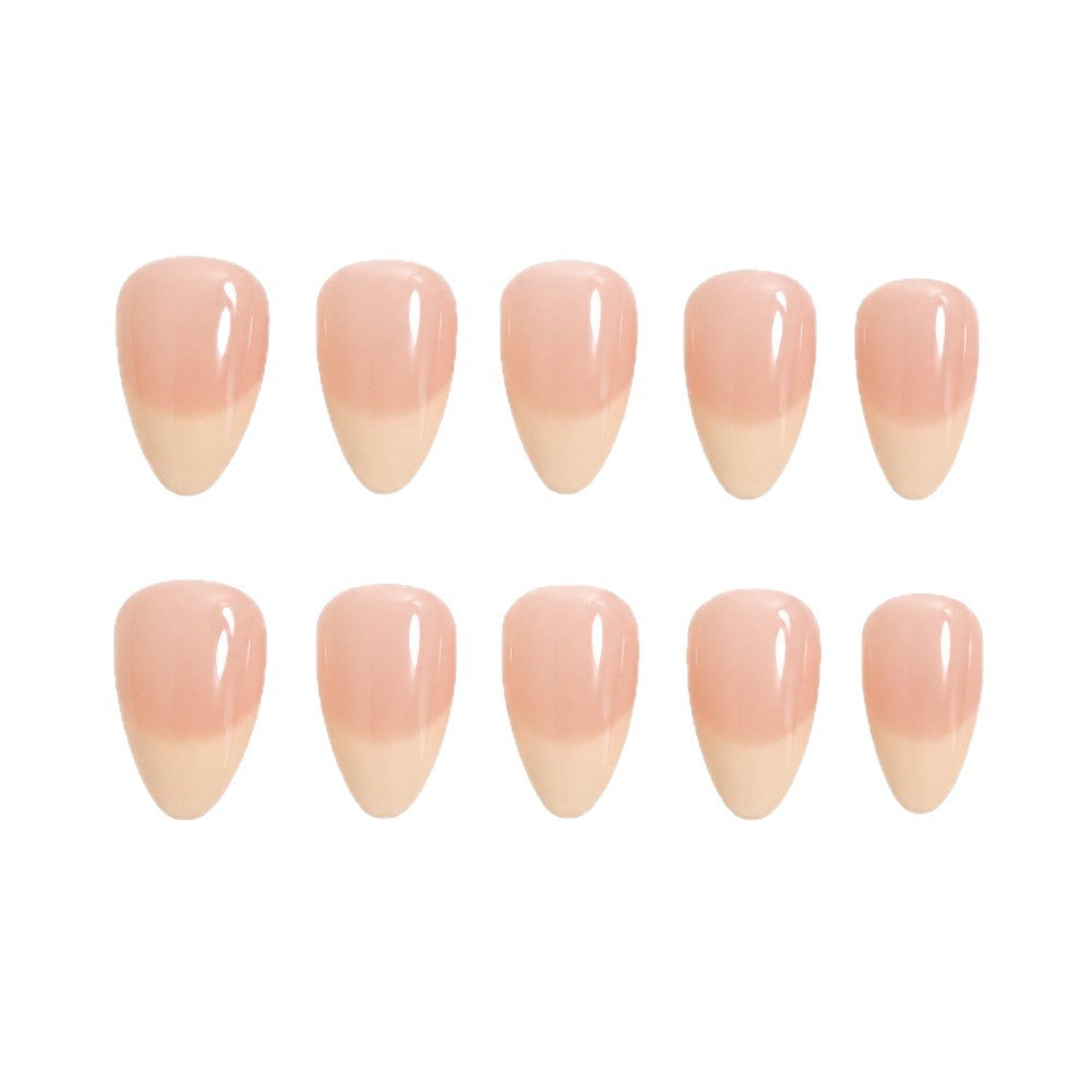 Artificial nails in elegant French-tip design Kalsten