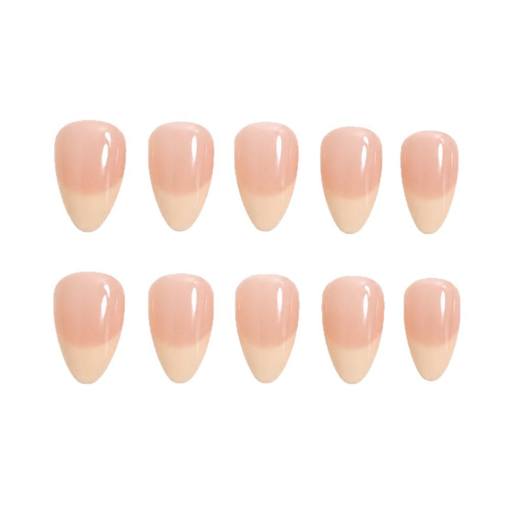 Artificial nails in elegant French-tip design Kalsten
