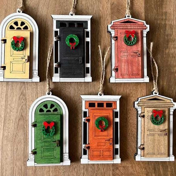 Holiday-Themed Wooden Door Decor