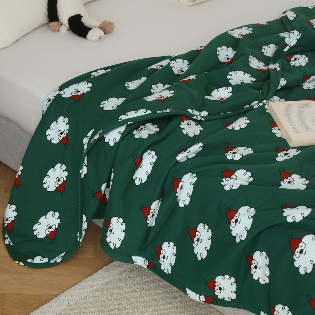 Quilted bedspread Christmas blanket with Santa motif and soft microfiber lining