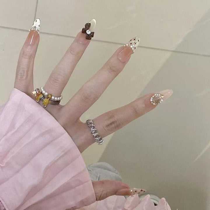 Luxury Decorative Press-On Nail Art Kalsten