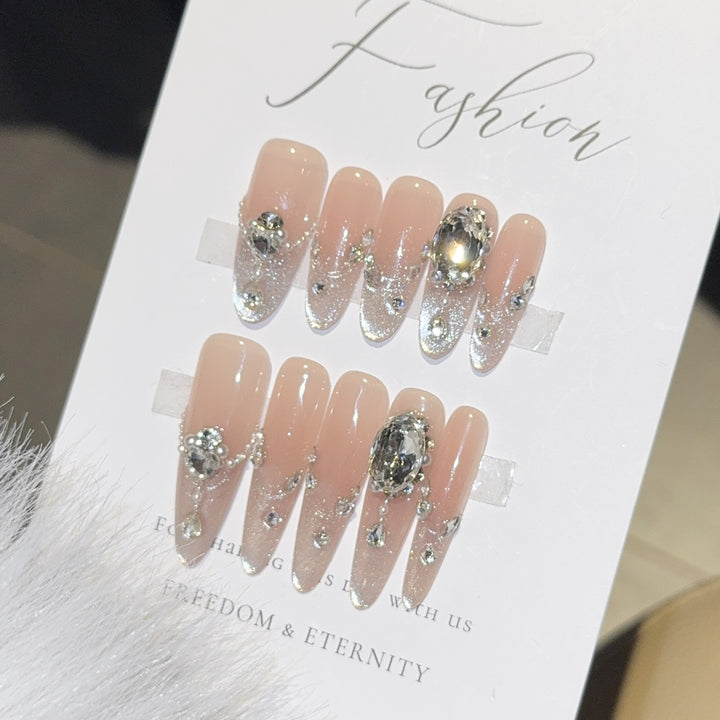 Glamorous artificial nail tips with rhinestone accents Kalsten