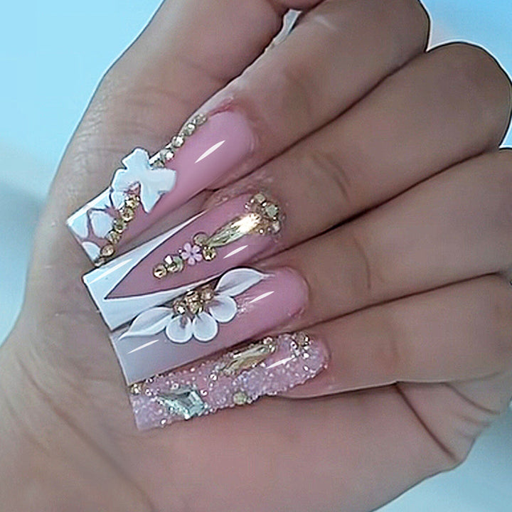 Decorative Artificial Nail Set with Floral and Gem Accents kalsten