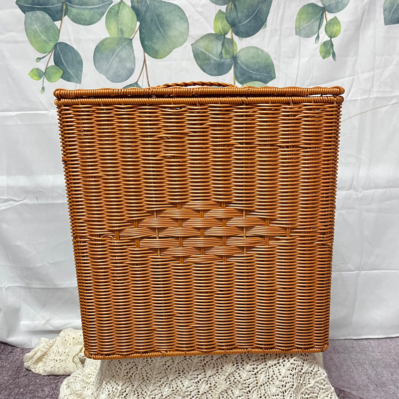 Handcrafted Wicker Storage Basket Kalsten