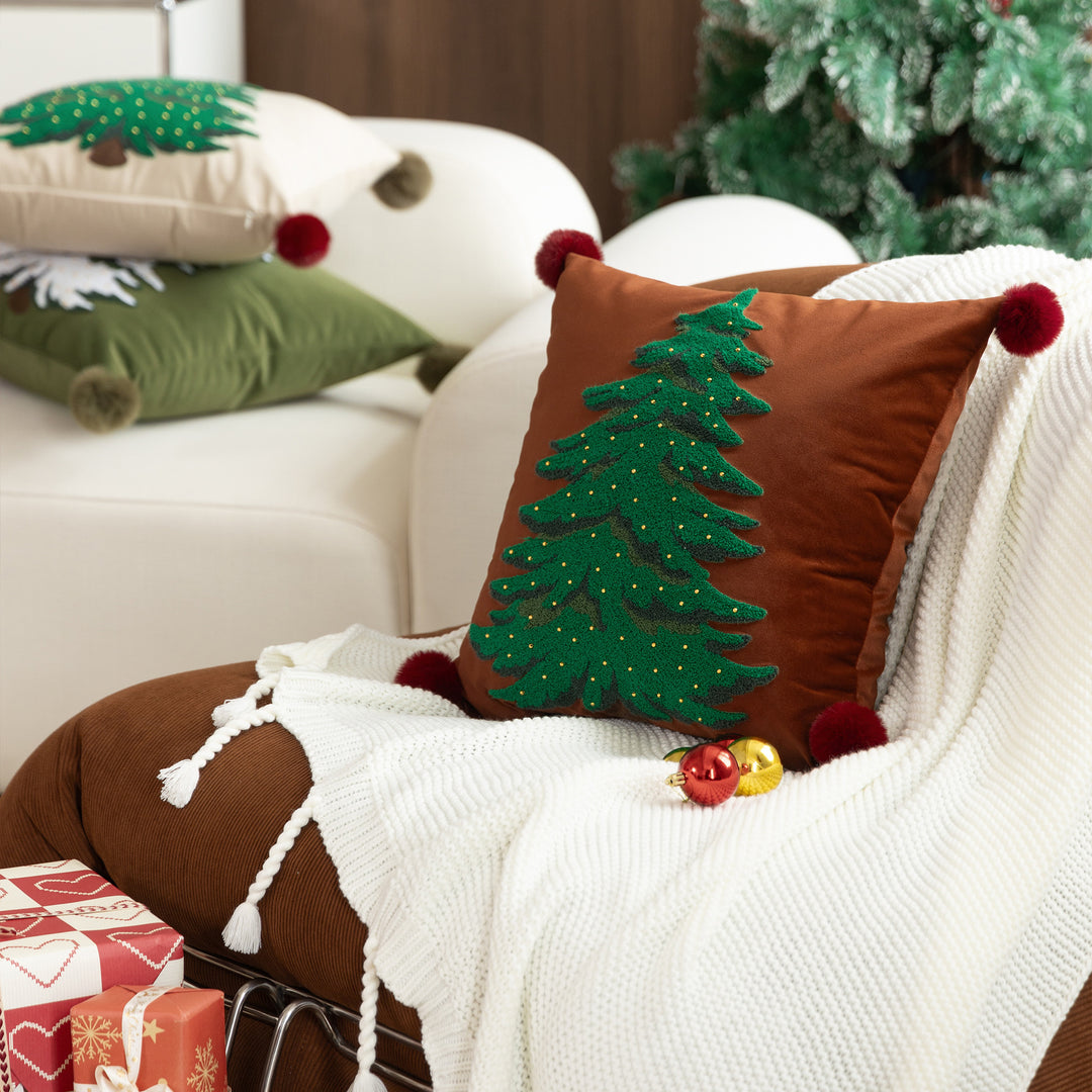 Decorative velvet cushion cover with hand-tufted Christmas tree, pompom corners and bead application Kalsten