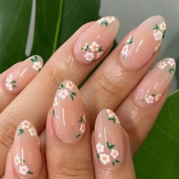 Acrylic nail set with romantic floral designs Kalsten