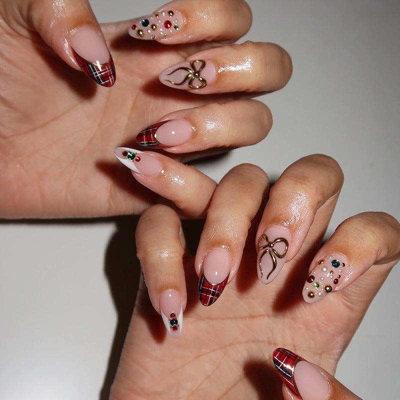 Artificial nail set with festive design and sparkling accents Kalsten