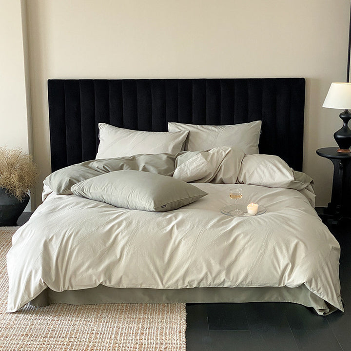 Bedding set made of cotton percale with a crinkled look and subtle texture