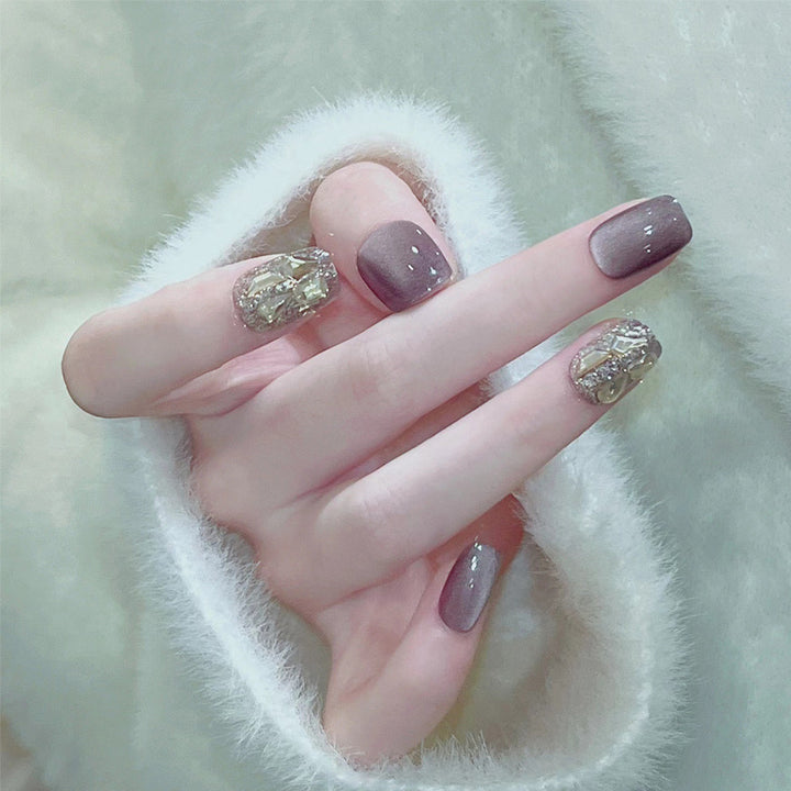 Elegant Press-On Nail Art Set with Rhinestone Accents Kalsten