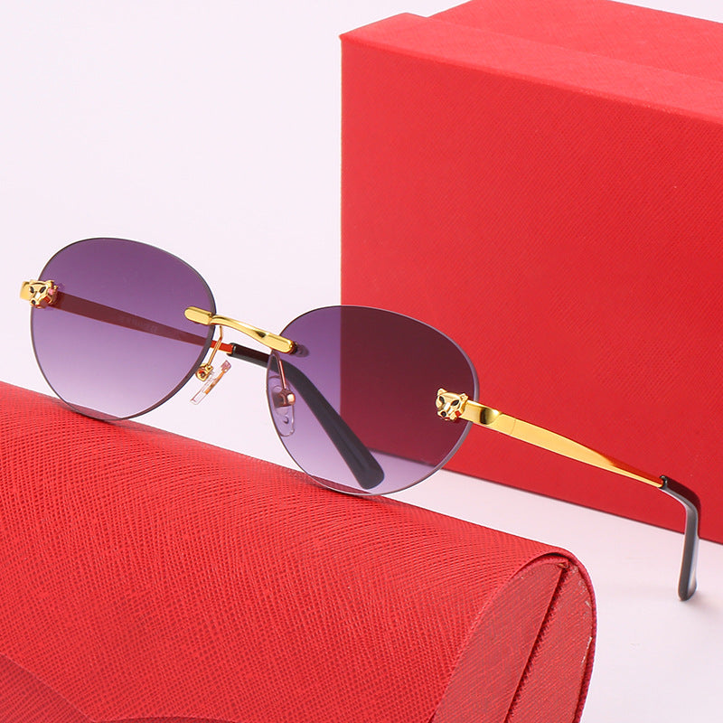 Ladies oval sunglasses with luxurious metallic accents Kalsten