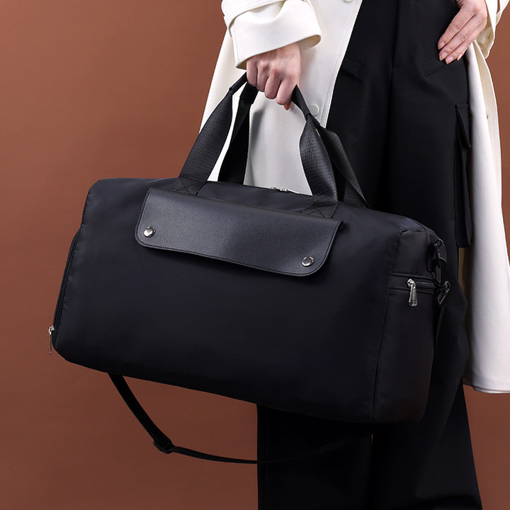 Travel bag with practical compartment design and detachable shoulder strap Kalsten