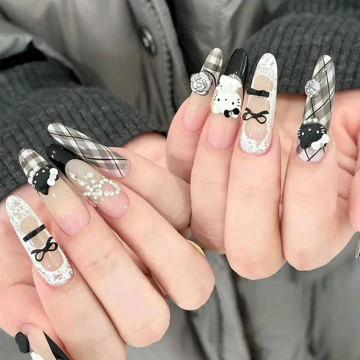 Artistic Character-Embellished Press-On Nails Kalsten