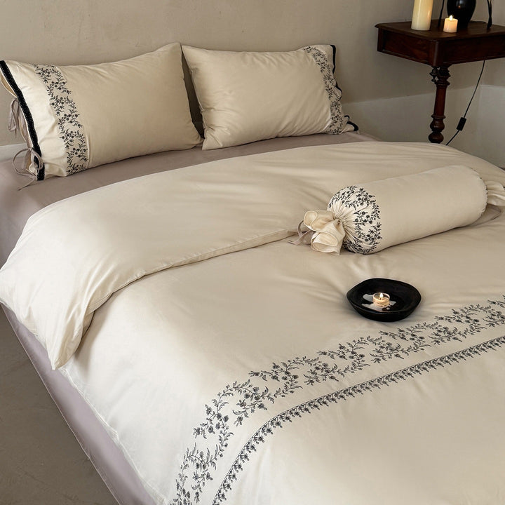 Luxury bedding set with embroidered border detail