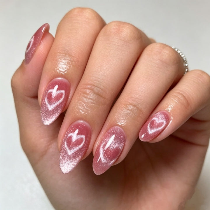 Artificial nails in romantic heart design Kalsten