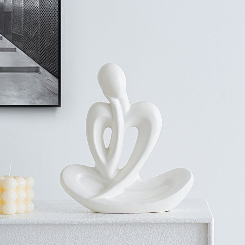 Elegant Love Sculpture Kalsten