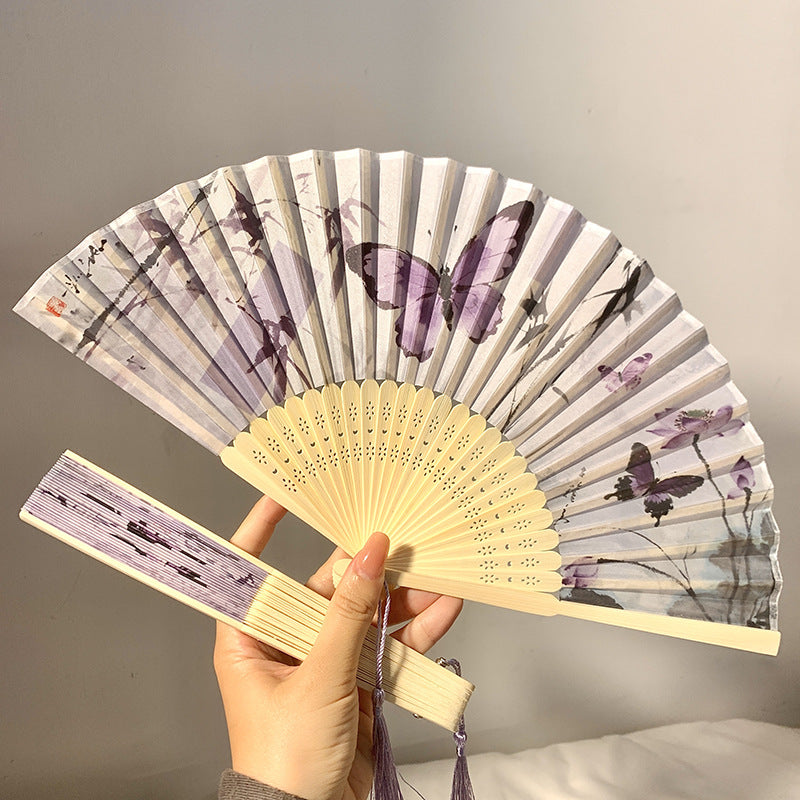 Elegant fan with elaborate butterfly motif Kalsten