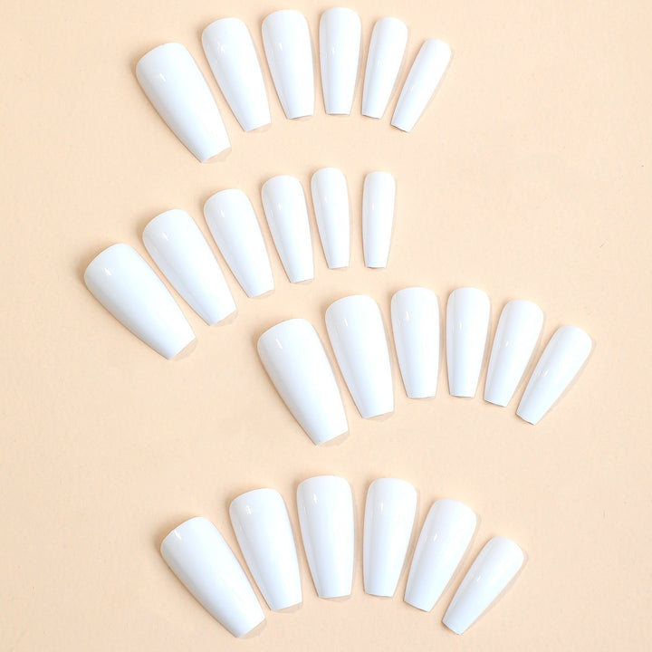 Acrylic Nail Set with Elegant Stiletto Design Kalsten