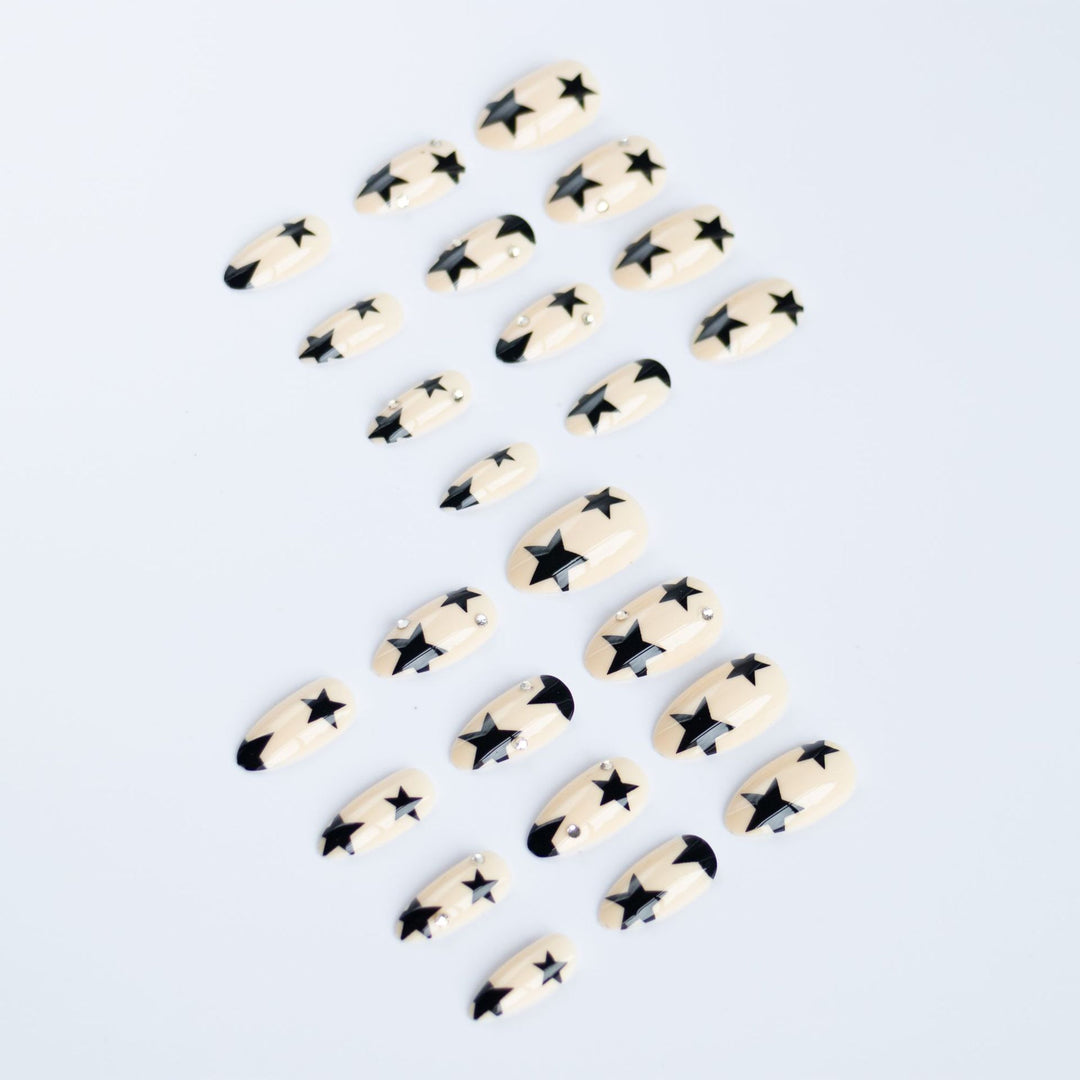 Glamorous Star Shaped Nail Art