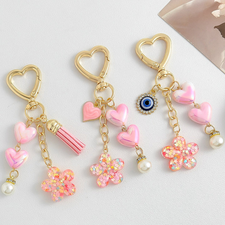 Playful keychain with hearts and flower motif Kalsten