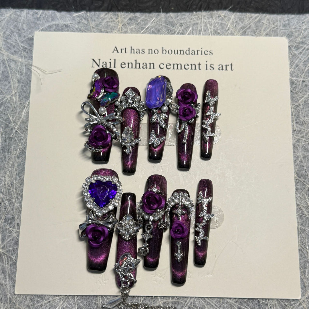 Decorative Press-On Nail Set