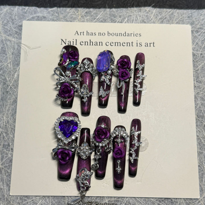 Decorative Press-On Nail Set