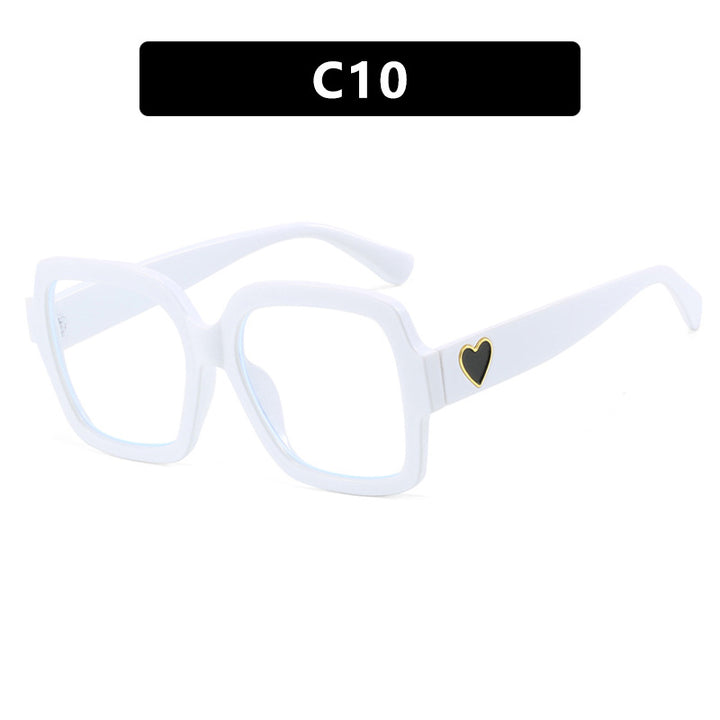 Women's square sunglasses with fashionable heart accent Kalsten