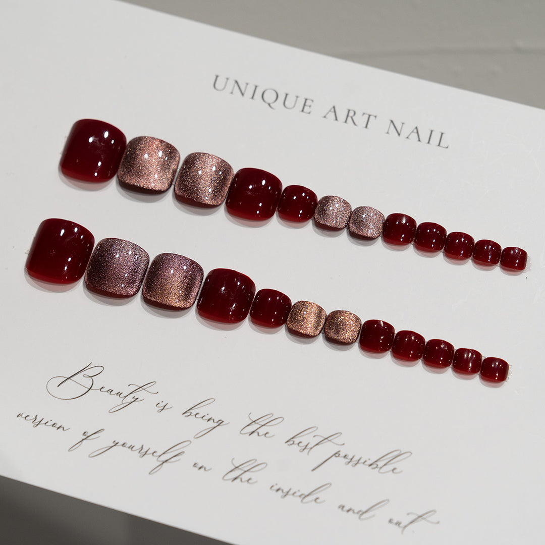 Glamorous Glittered Pedicure Nail Art