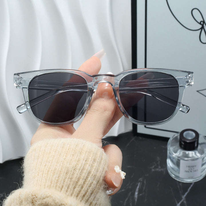 Women's fashionable cat-eye sunglasses with high-quality plastic frame Kalsten