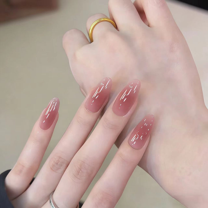 Professional Long-Lasting Nail Extensions