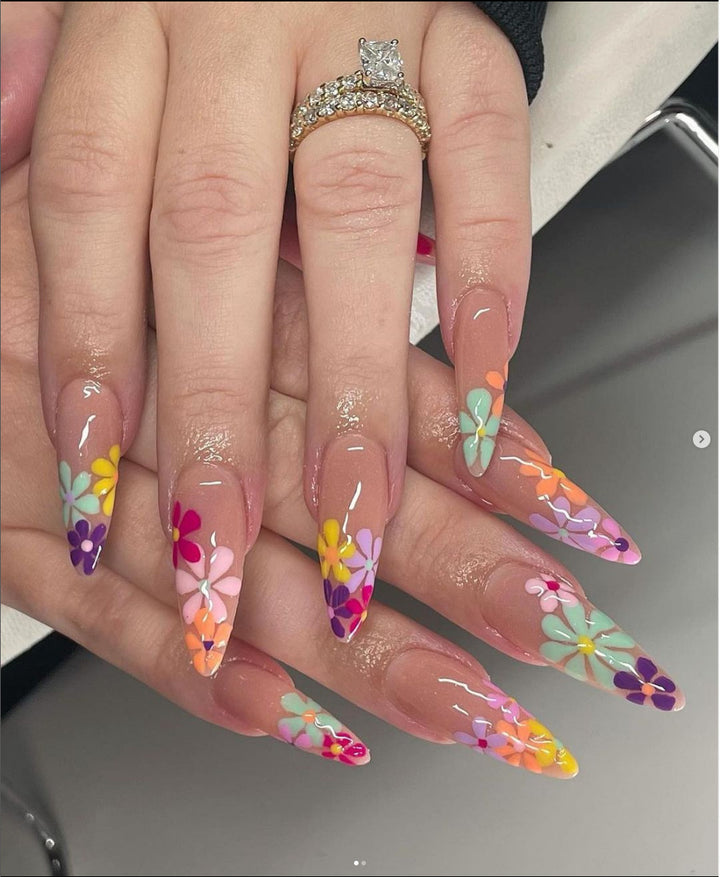 Artistic Floral Nail Art Extensions Kalsten