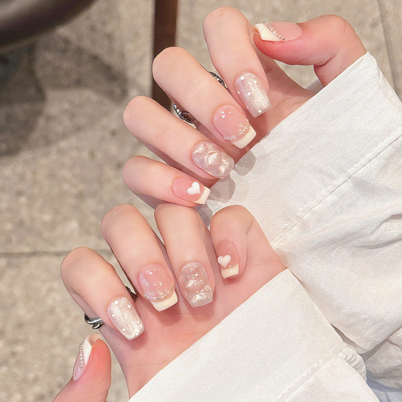 Elegant Heart-Designed Press-On Nails Kalsten