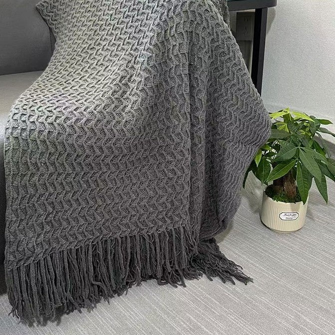 Cozy Knit Blanket Kalsten