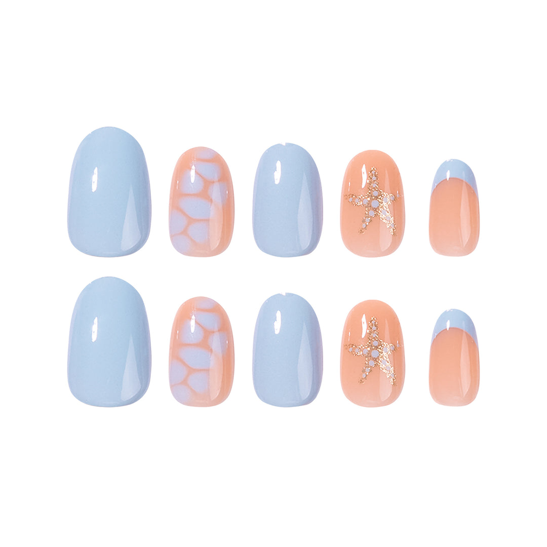 Artful and elegant nail art Kalsten