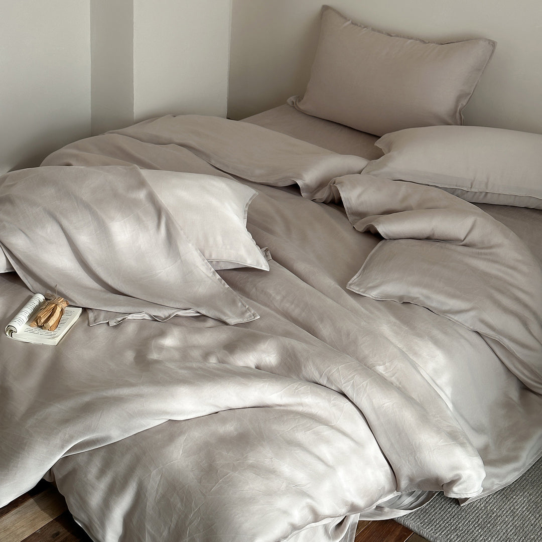 High-quality cotton percale bed linen with an extra soft feel and hidden zipper