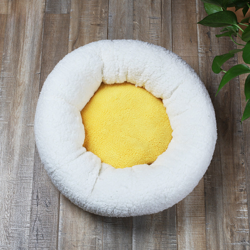 Cozy Round Egg-Shaped Dog Bed