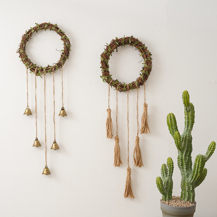 Decorative Wreath with Hanging Bells Kalsten