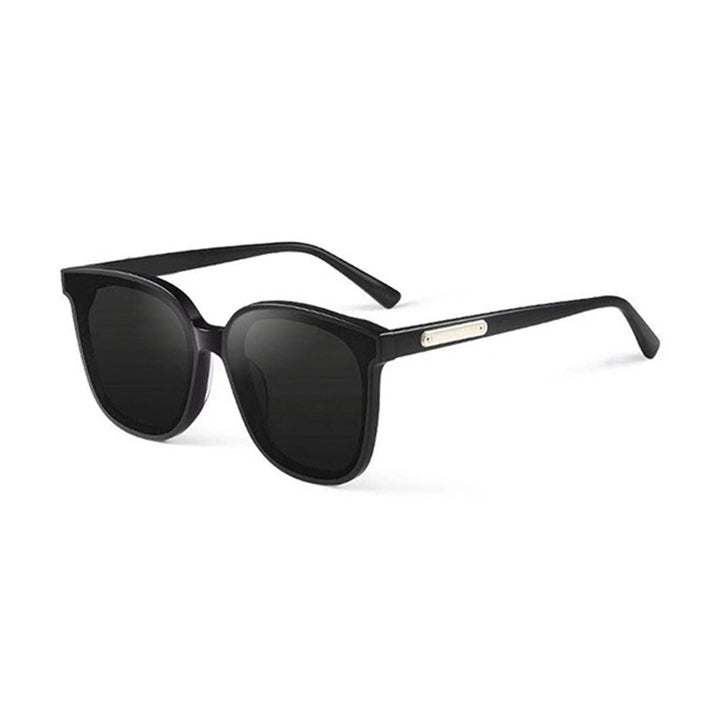 Ladies Oversized Sunglasses with Trendy and Classic Design Kalsten