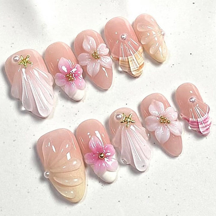 Artificial nail set with maritime motifs and colorful accents Kalsten