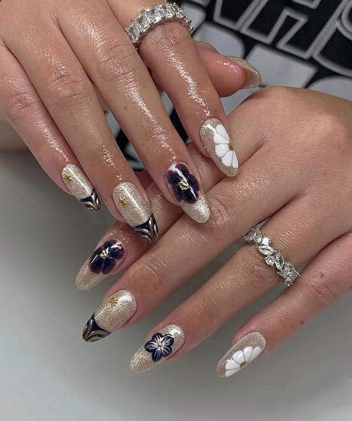 Artistic Floral Press-On Nail Set  1791645794
