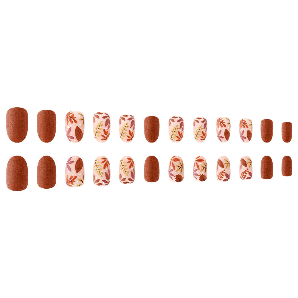 Artistic Autumn-Inspired Nail Art Kalsten