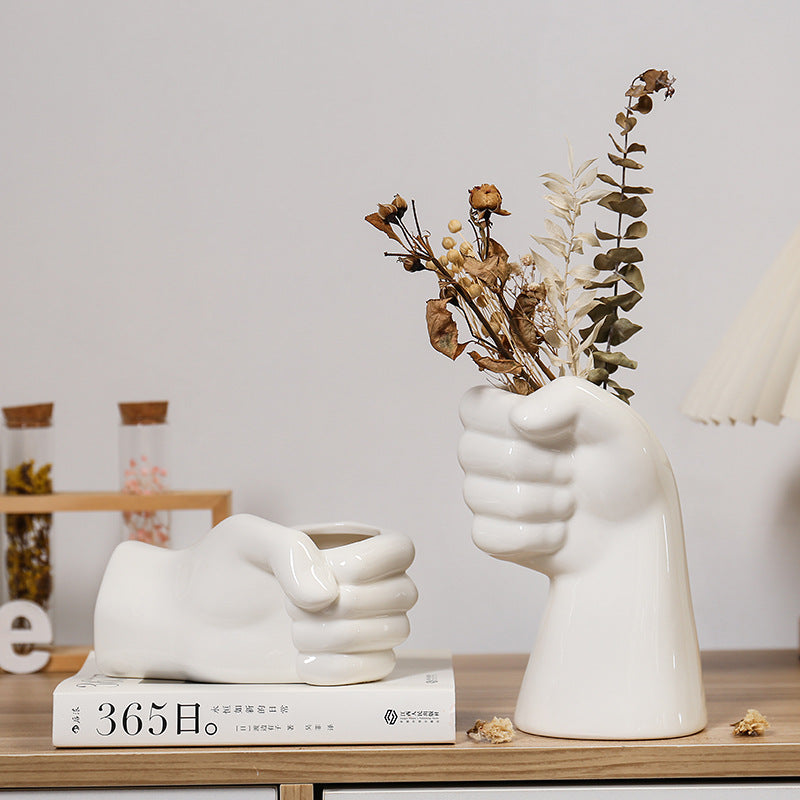 Decorative Hand Vase Kalsten