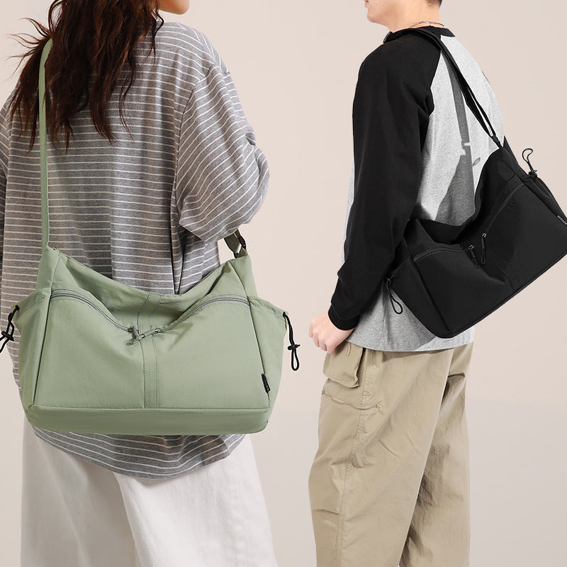 Spacious Multi-Pocket Weekend Bag Kalsten